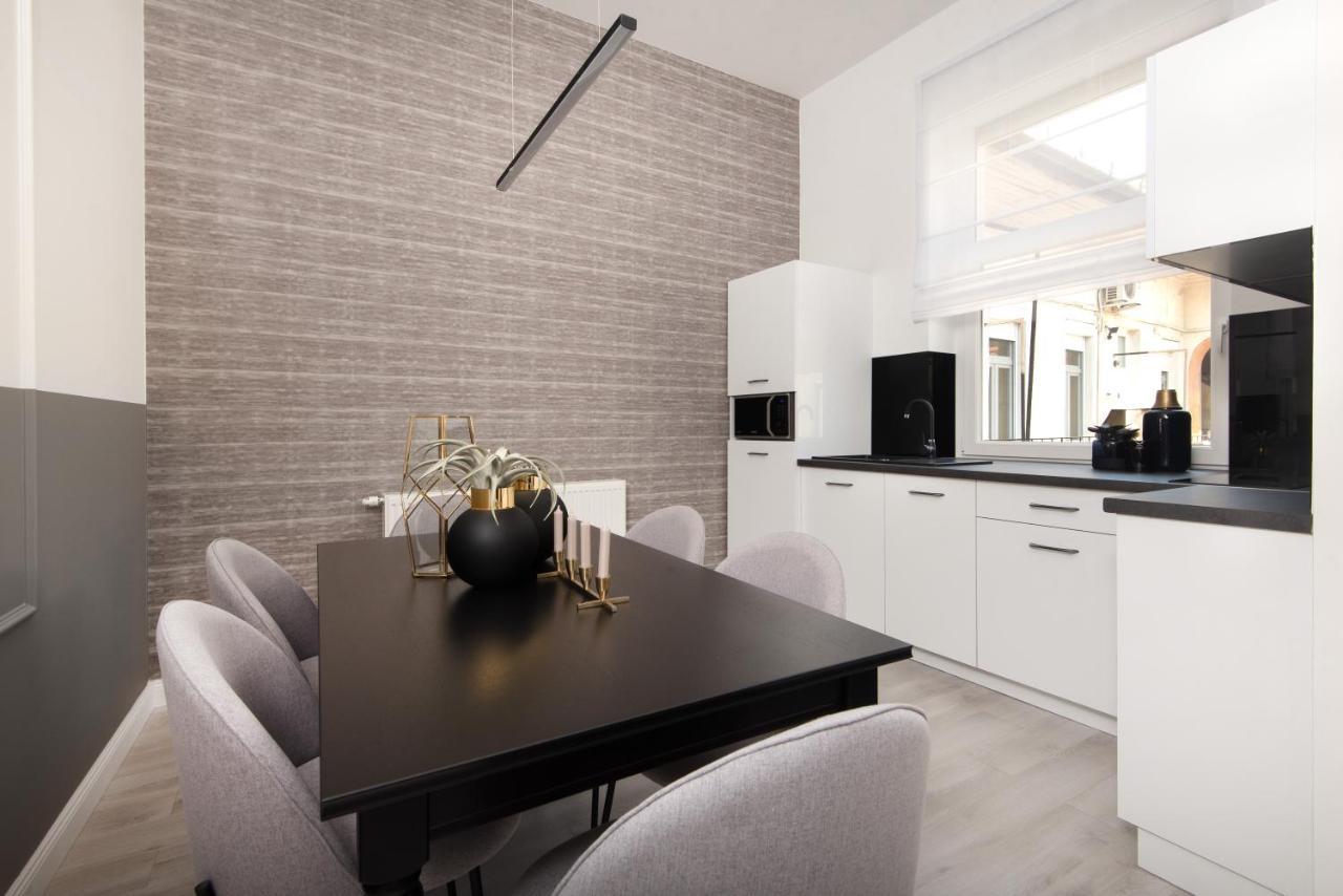 Holló 3 Bedroom Downtown Apartment Budapest Kültér fotó
