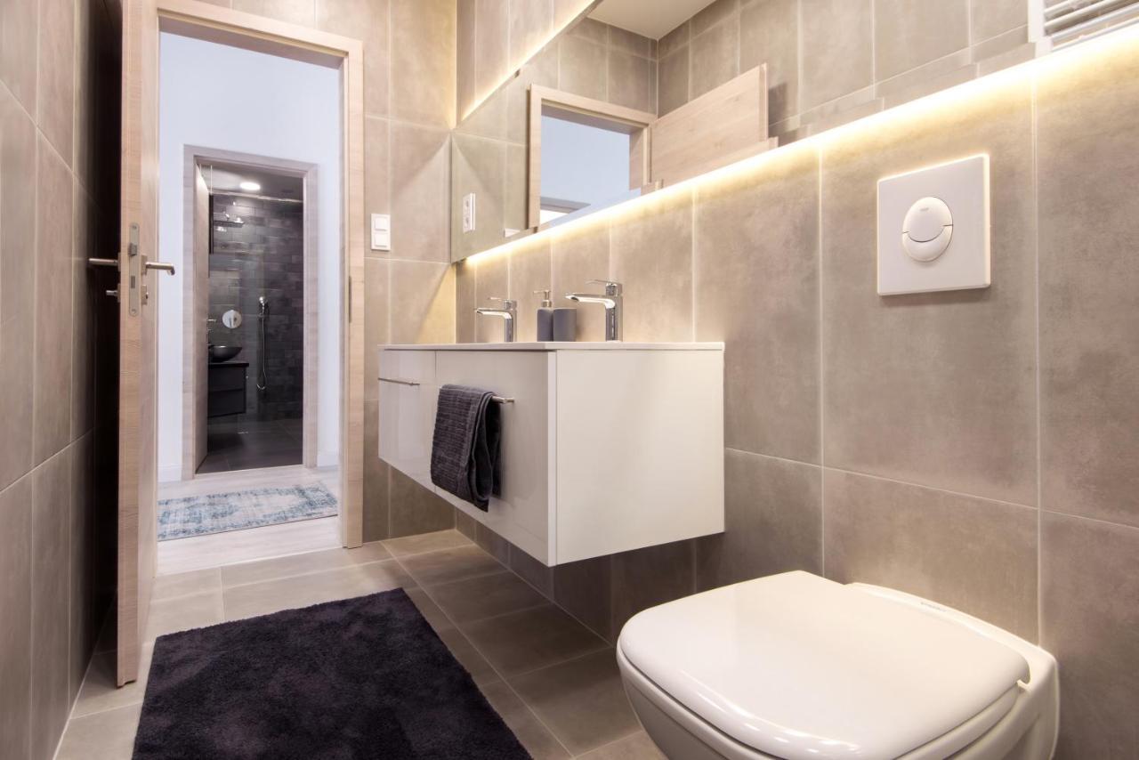 Holló 3 Bedroom Downtown Apartment Budapest Kültér fotó